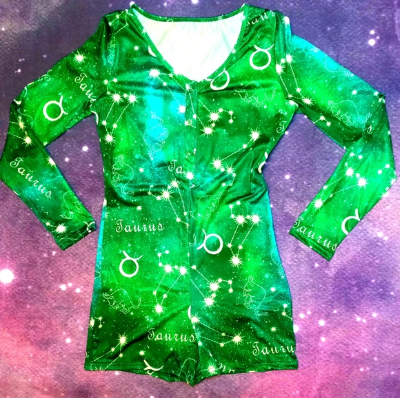 Sleepwear*Brand New* Onesie Taurus Zodiac - Picture 1 of 2